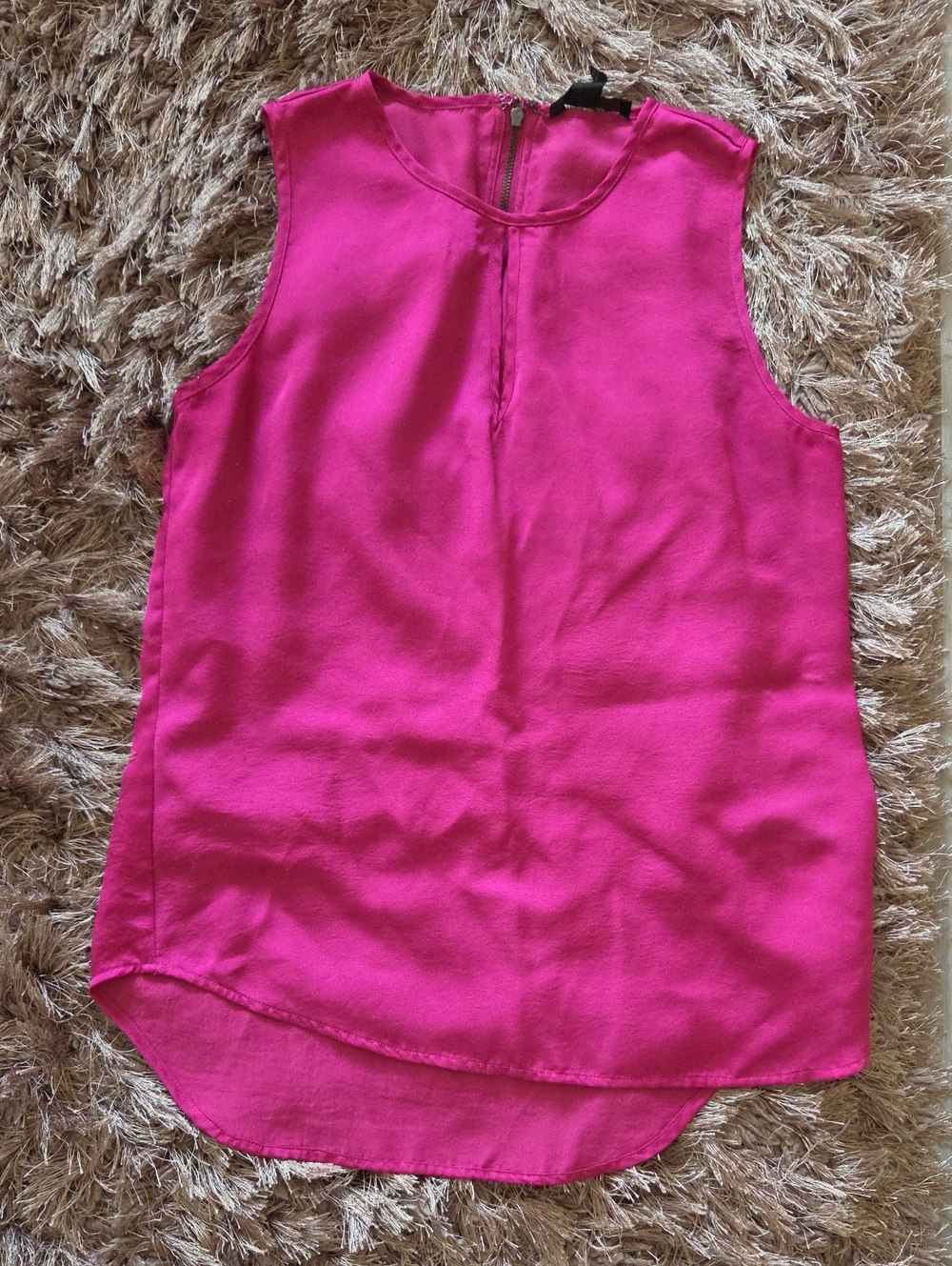 Kenneth Cole Fushia Sleeveless Top